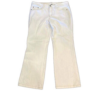 BUM equipment size 16 Missy white flare jeans  with zip and embroidered pockets